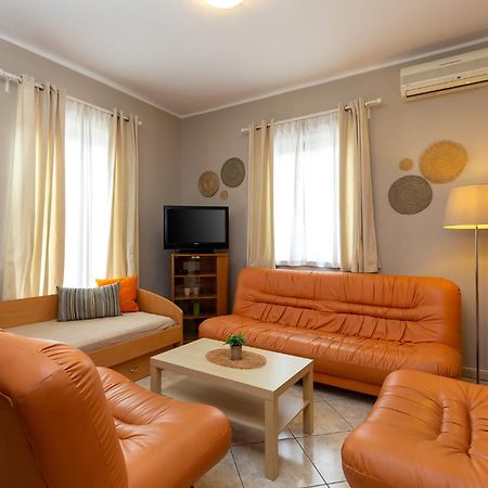 Apartment Mare Poreč Eksteriør billede