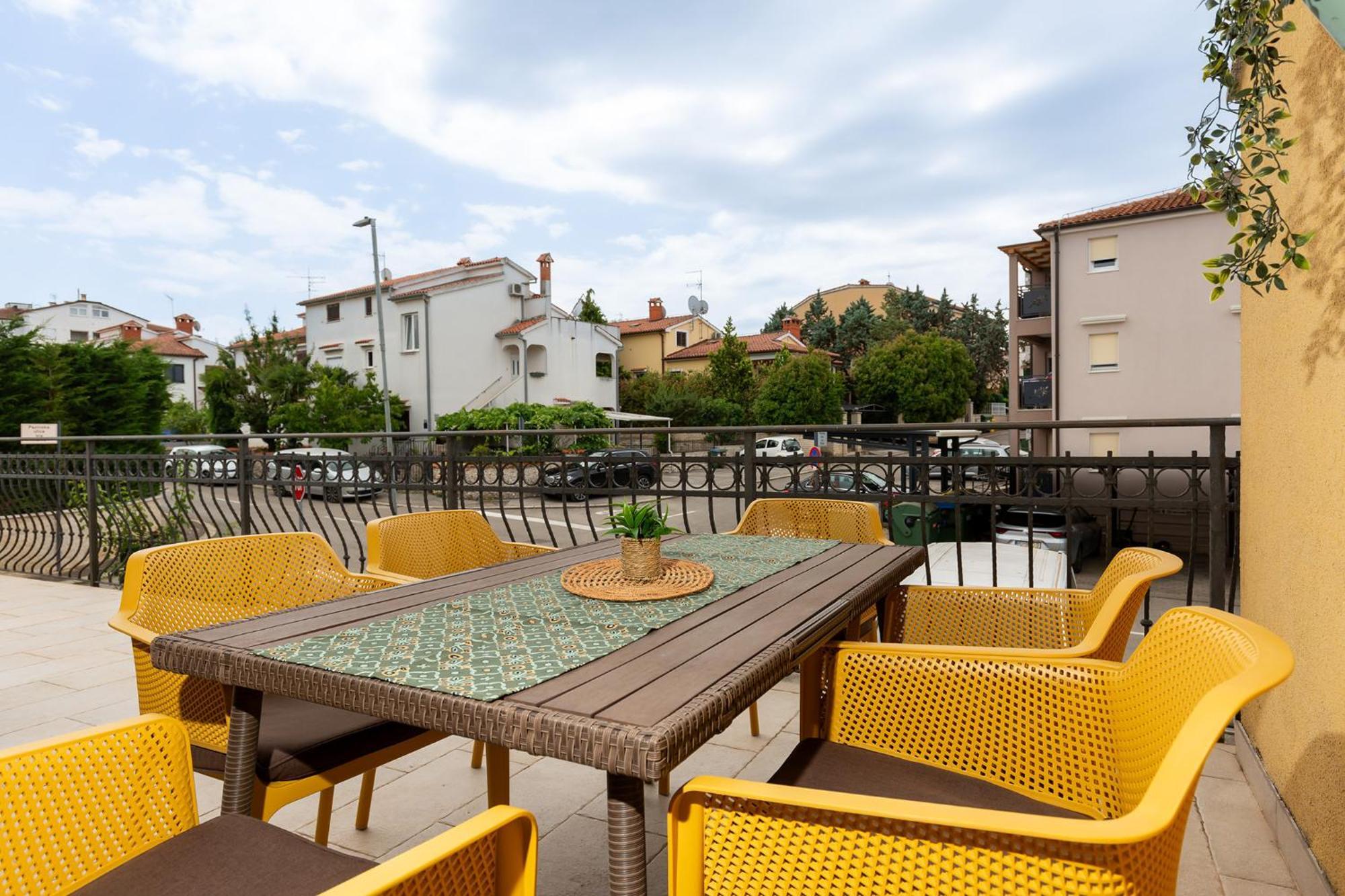 Apartment Mare Poreč Eksteriør billede