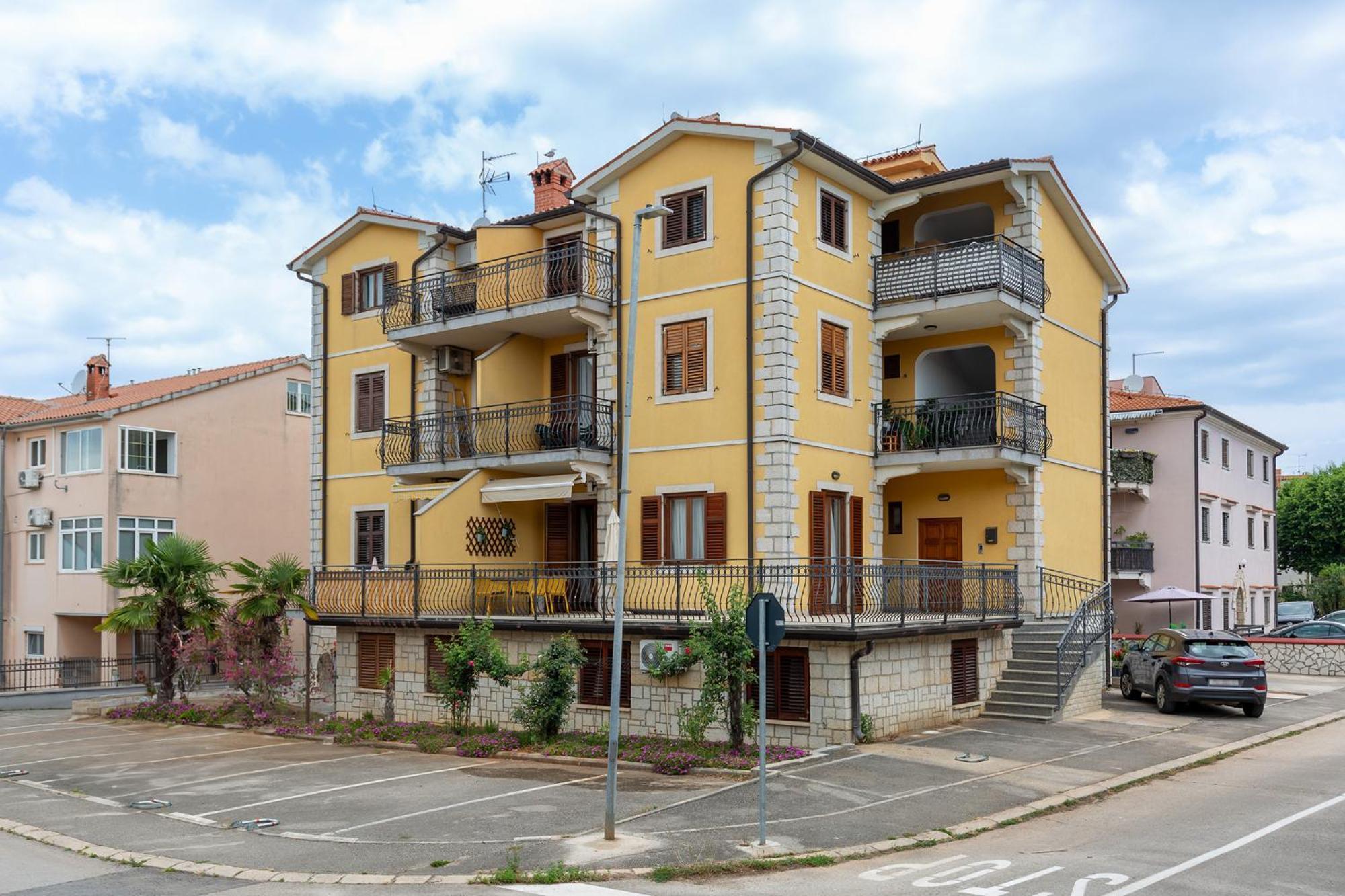 Apartment Mare Poreč Eksteriør billede